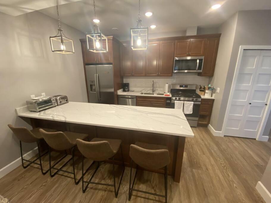Apartment, Walkout Basement, Homer, Views! Apartment